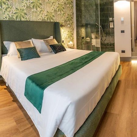 Castel Sant'Angelo Luxury Rooms & Tour Roma Esterno foto
