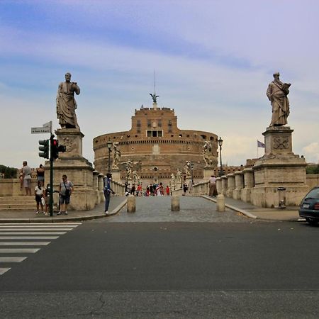 Castel Sant'Angelo Luxury Rooms & Tour Roma Esterno foto