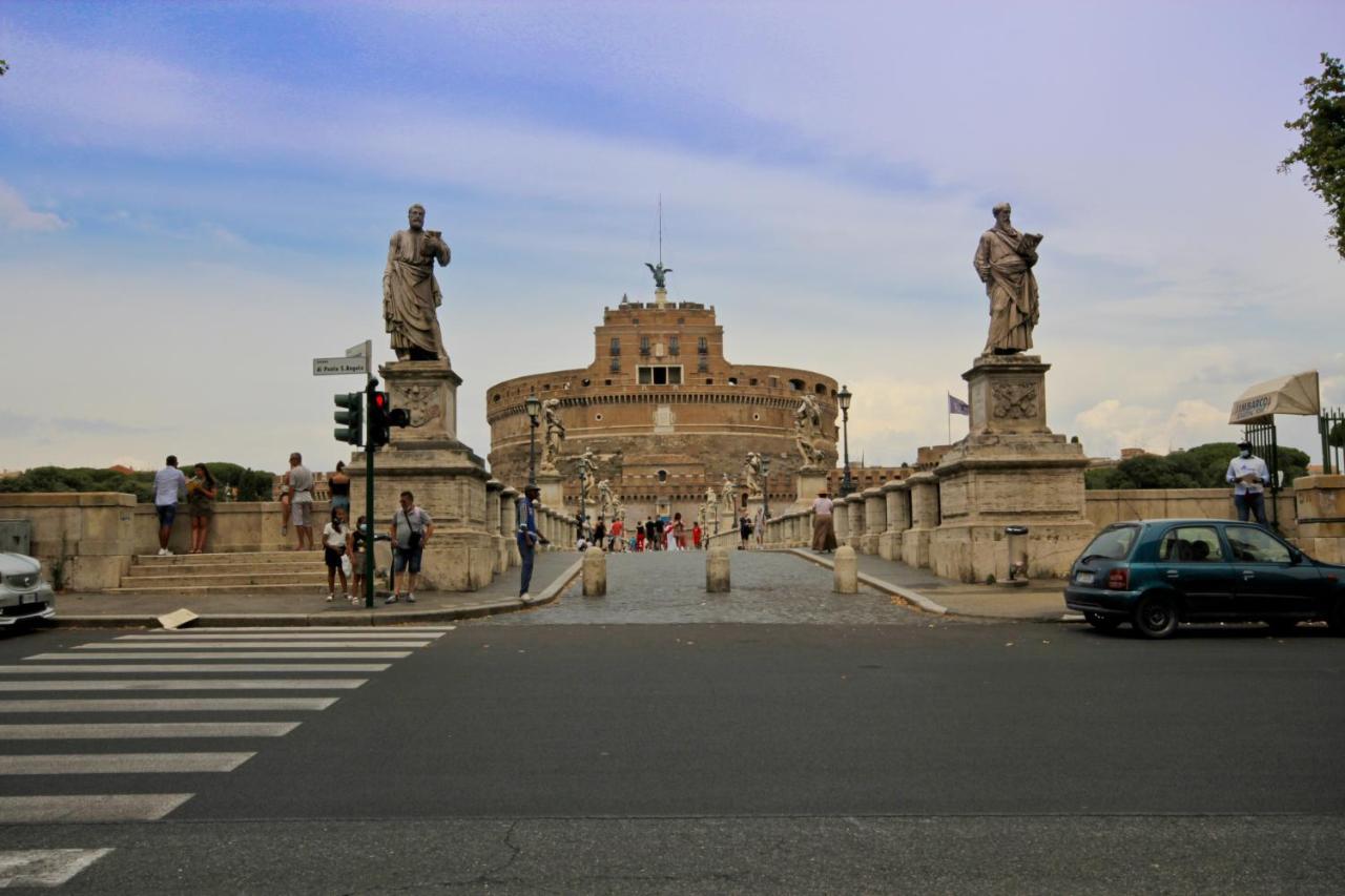 Castel Sant'Angelo Luxury Rooms & Tour Roma Esterno foto